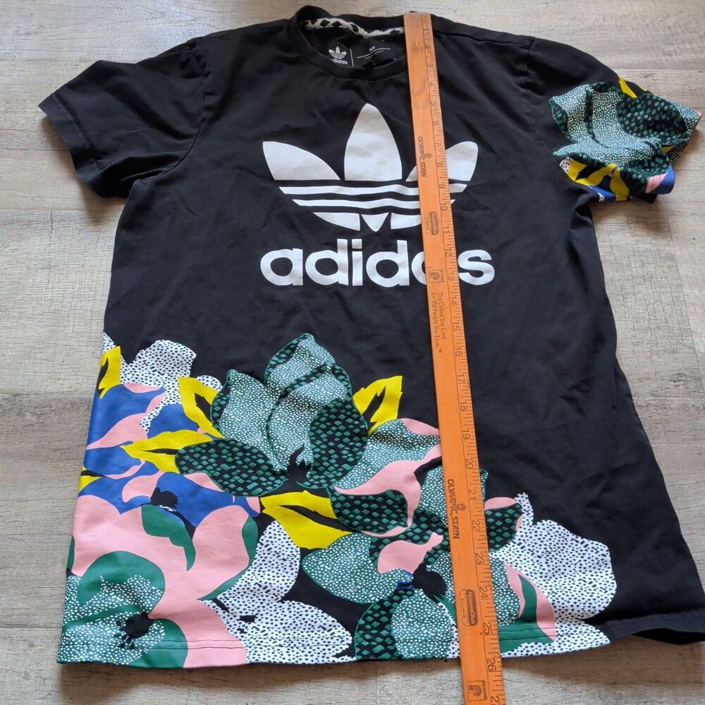 Boyfriend Tee Adidas Her Studio Limited Edition Size XS EUC Black Floral - Picture 5 of 7